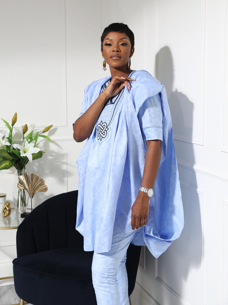 Sky Blue Women's Agbada Set – Elegant Traditional African Attire